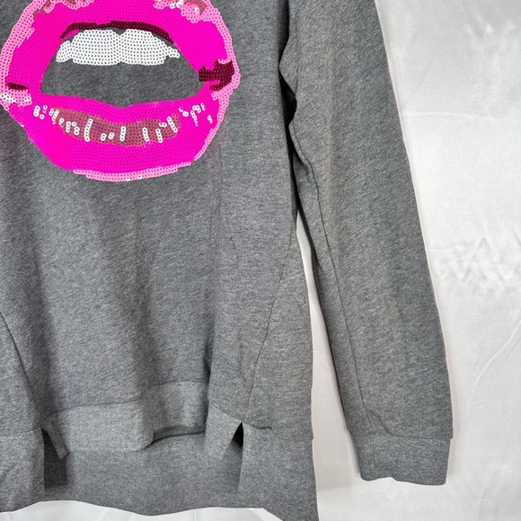 Juicy Couture Sequin Lip Graphic Sweatshirt Gray Pullover Women’s Medium - Picture 3 of 10